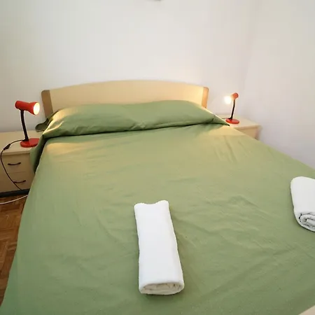 Apartman Mandica *